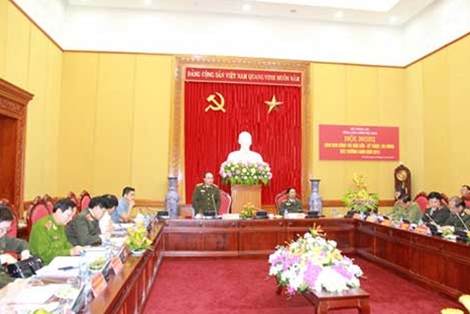 Thứ trưởng Bùi Quang Bền phát biểu tại hội nghị.