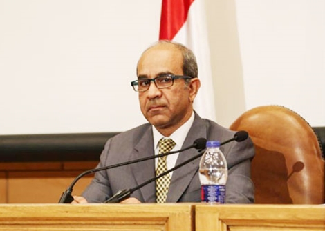 Ông Ayman al-Mokadem, người hiện đang đứng đầu một cuộc điều tra về vụ tai nạn máy bay của Nga ở Ai Cập. (ảnh: AP).