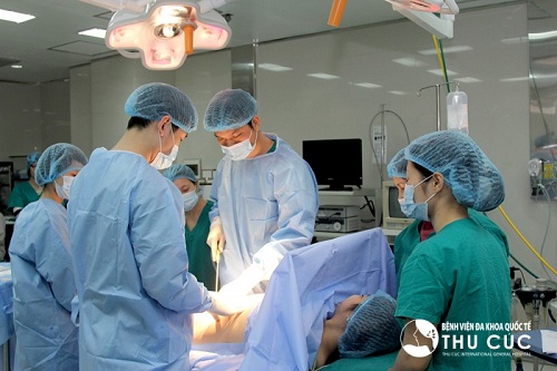 Hút mỡ bụng công nghệ Vaser Lipo tại Bệnh viện Thu Cúc chính là lựa chọn hoàn hảo để bạn nhanh chóng lấy lại vòng eo thon gọn, săn chắc.
